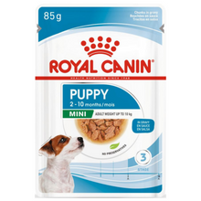 Görseli Galeri görüntüleyiciye yükleyin, Royal Canin Mini Puppy Gravy Pounch Yavru Köpek Yaş Maması 85 Gr